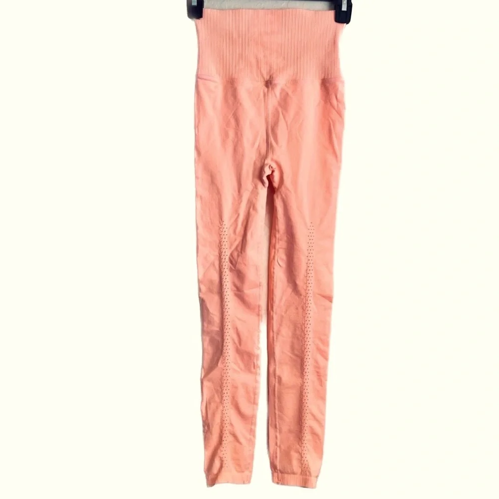 NEW FP Movement Good Karma High-Rise 7/8 Length Peach Horizon Leggings X…